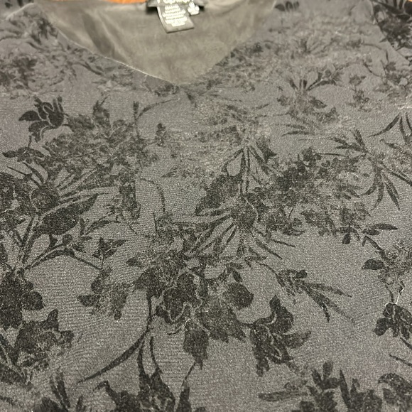 Papillon top - Picture 7 of 8